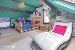 Photo 11- click for photo gallery